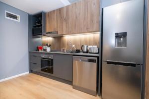 410 Riverlands - Lux 1 bedroom Apartment