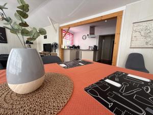 Relais des Arts, très spacieux et lumineux centre ville thouars