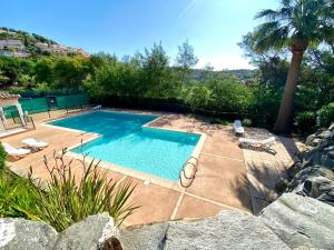 Mazet Climatisé Vue Mer I Piscine I Parking I Wifi I Linge et Menage Inclus