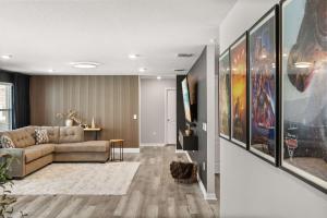 Family Fun Villa w Pool Hot Tub & Game Room