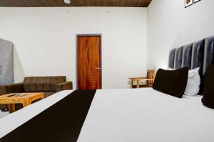 Super Hotel O by OYO Aparna and Marriage Lawn