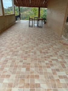 Chacara com piscina jacuzzi e quadra