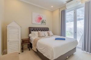 The Beautiful villa, Casa Sara