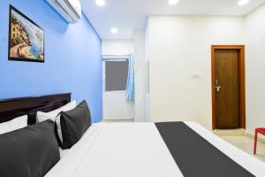 Hotel O by OYO Royal Stay Luxury Rooms