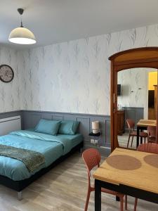 Studio à 2 pas des thermes