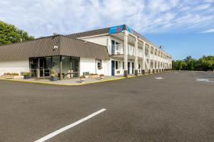 Motel 6 Culpeper, VA