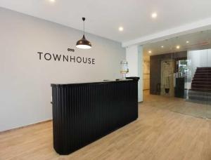 Townhouse Rajahmundry City Centre Formerly Svas Inn