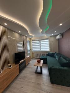 Relax Apartment with sauna and jacuzzi in city center