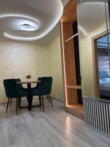 Relax Apartment with sauna and jacuzzi in city center