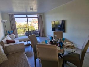 Island Club apartment in Century City - 305 Ibiza