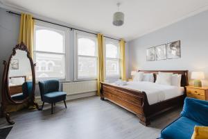 Elegant Fulham & Chelsea 3 Bed House With Roof Terrace & Jacuzzi