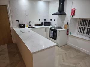 Liverpool Penthouse - Sleeps 8 - City Centre