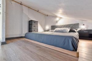 Rooftop Heaven, Mini Attico vicino alla stazione