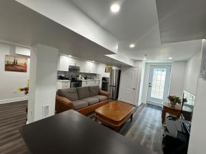 Basement Suite 2 bedroom s