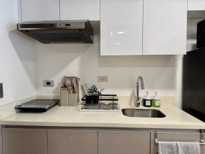 38 Park Ave Studio in IT Park, 300 Mbps Internet