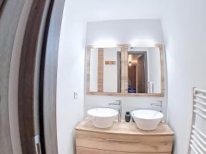 Les 2 Alpes : Appartement 3 pièces 6 pers avec jardin - FR-1-811-47