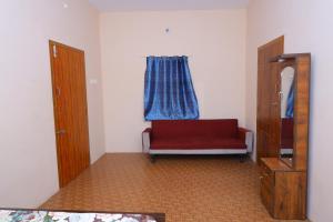 Coconut Grove villa by Shivalaya Stays