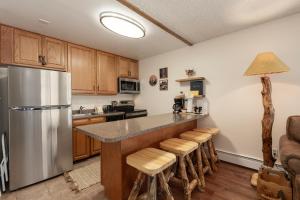 Hi Country Haus Unit 1515