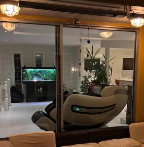 Just Like Home Bed & Spa - free private parking