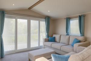 Marton Mere Holiday Village - Holiday Accommodation 17890