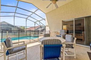 Magical Family Getaway - 10ppl