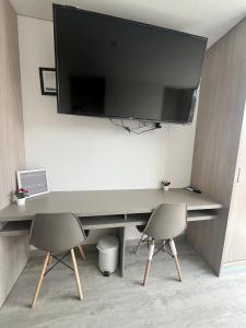 Modern studio apartment, comfortable, strategic location