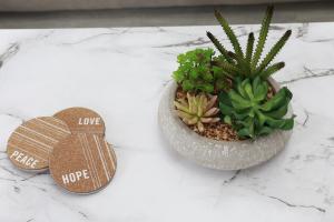 Eshae Living - 1 BR with breakfast & private pool