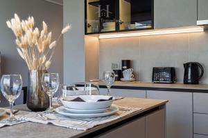 HT A pasos de Alto Las Condes con Estacionamiento