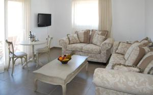 Apolis Beachscape Hotel