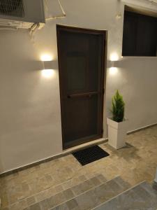 Simple Home