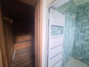 Aptos completos em prédio com piscina a poucos metros da Av. Paulista – TNPs