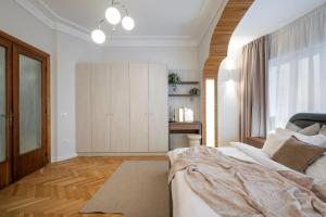 Panoramic Palace & Sala Palatului - Central 3BR