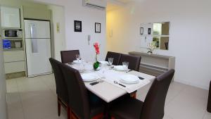 1070 - Praia de Bombinhas locação de temporada.