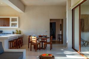 Luxe 3BR Penthouse with Rooftop Pool & Jungle Panorama & Plunge Pool