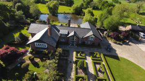Fernside house and barns