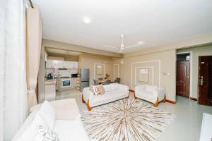 Ivory Block Apartment Modern 3BR in Mikocheni
