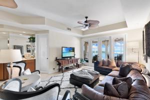 Royal Heritage Point on Marco Bay