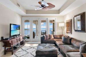 Royal Heritage Point on Marco Bay