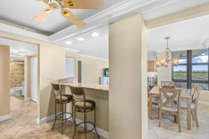 Beachside Wrap-Around Balcony