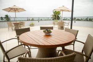 Apto com lazer Piscina, Jogos e Praia a 100m