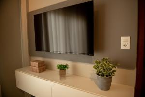 Apto com lazer Piscina, Jogos e Praia a 100m