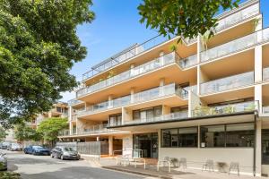 Stylish 1-Bed in the Heart of SydneysWest