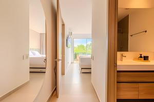 1 k Baia Kristal lujoso y nuevo 2 alcobas Prive 2