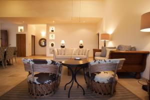 Serenity in Cerro Colorado by The Agency Baja