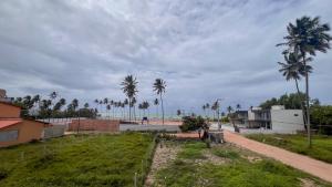 Apt Vista Mar 100m da Praia Piscina 2 Suítes