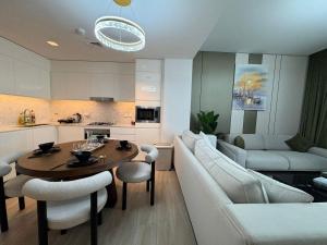 Luxury two beds apartment