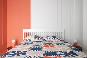 New Old Town flat, Free Parking, TV, Work desk, Monitor, AC, Security