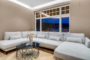 BraMy Apartments The Aurora LUX View