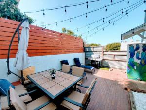 Heart of San Diego-Walk Score 82-Backyard -BBQ-HBO