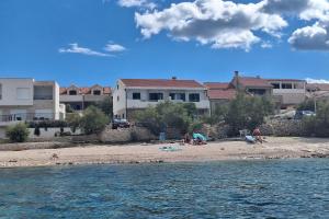 Family-friendly apartments with swimming pool Povlja, Brac - 24248